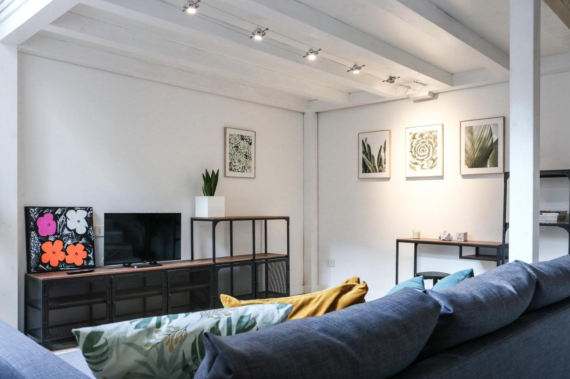 Rrrapido Apartment In Corso San Gottardo - 4 People Mailand Exterior foto