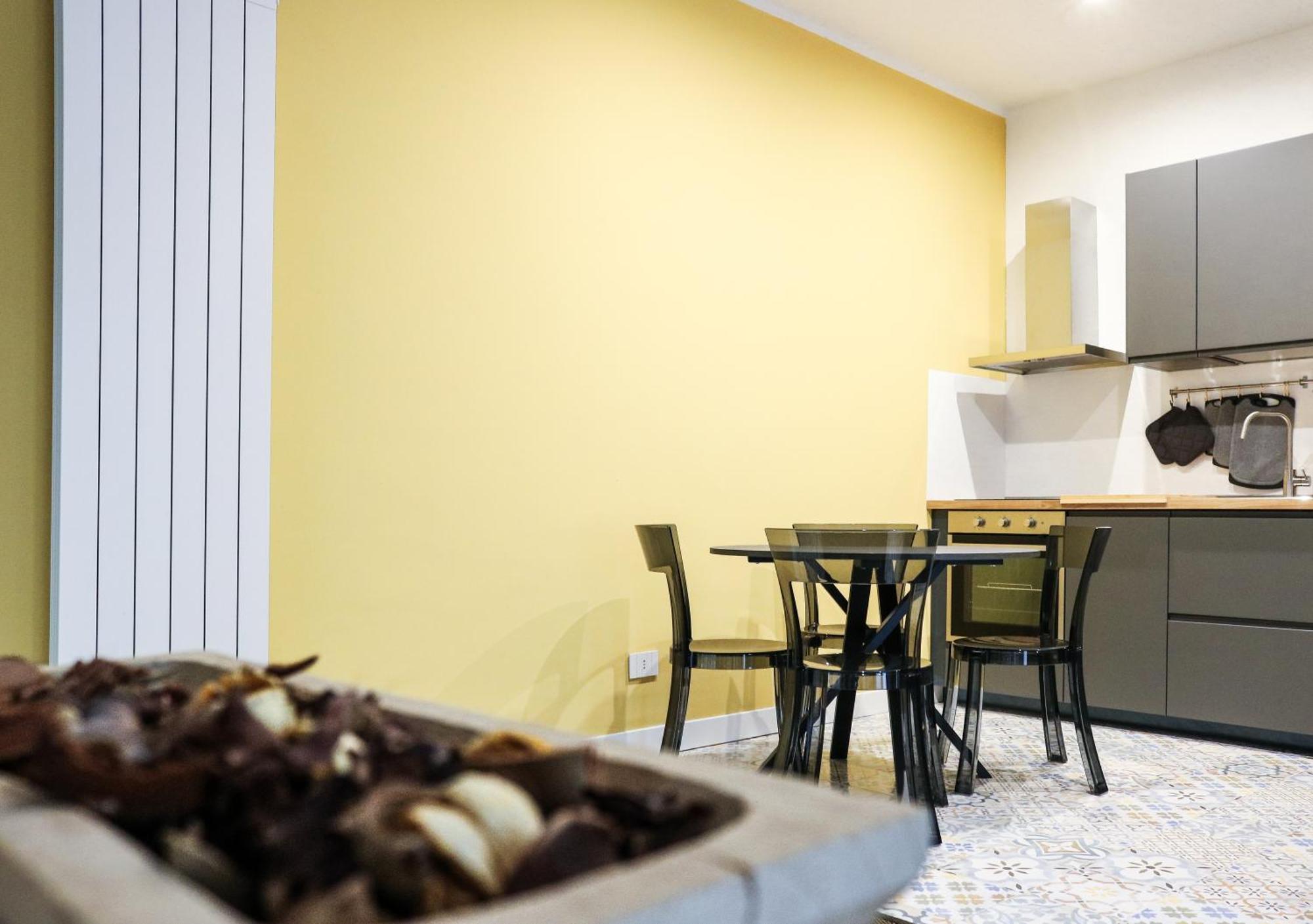 Rrrapido Apartment In Corso San Gottardo - 4 People Mailand Exterior foto